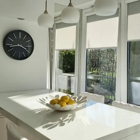 2 Pokoje, Blisko Morza, Ogrodek, Garaz, Kameralne Apartment Gdansk