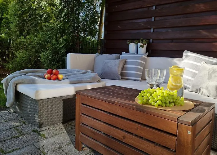 Apartament 2 Pokoje, Blisko Morza, Ogródek, Garaż, Kameralne